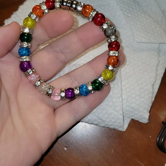 Handmade Rainbow Beaded Memory Wire Pride Bracelet Vintage Crackle Beads Love - Picture 5 of 5